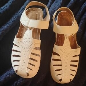 White Closed-Toe Sandals with Adjustable Strap